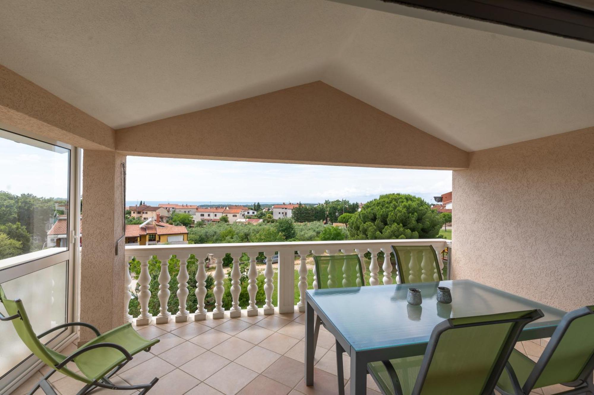 Apartments Lidija Matosevic Poreč Exteriör bild